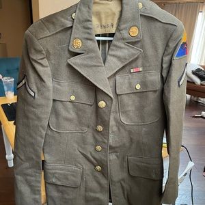Women’s world war 2 WWII vintage army military uniform hipster anarchy protest